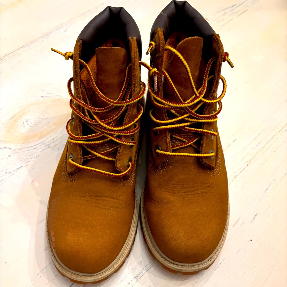 Timberland Premium 6 Inch Waterproof Boots Color Rust Nubuck Boys Size 2.5